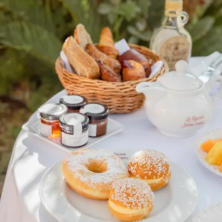 La Bastide De Tropez 5* 쎙뜨호뻬